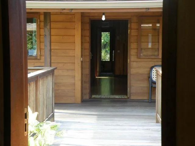 Vaianae Lodge Французская Полинезия