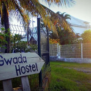 E.Gwada Hostel 2* Le Gosier (Grande-Terre)